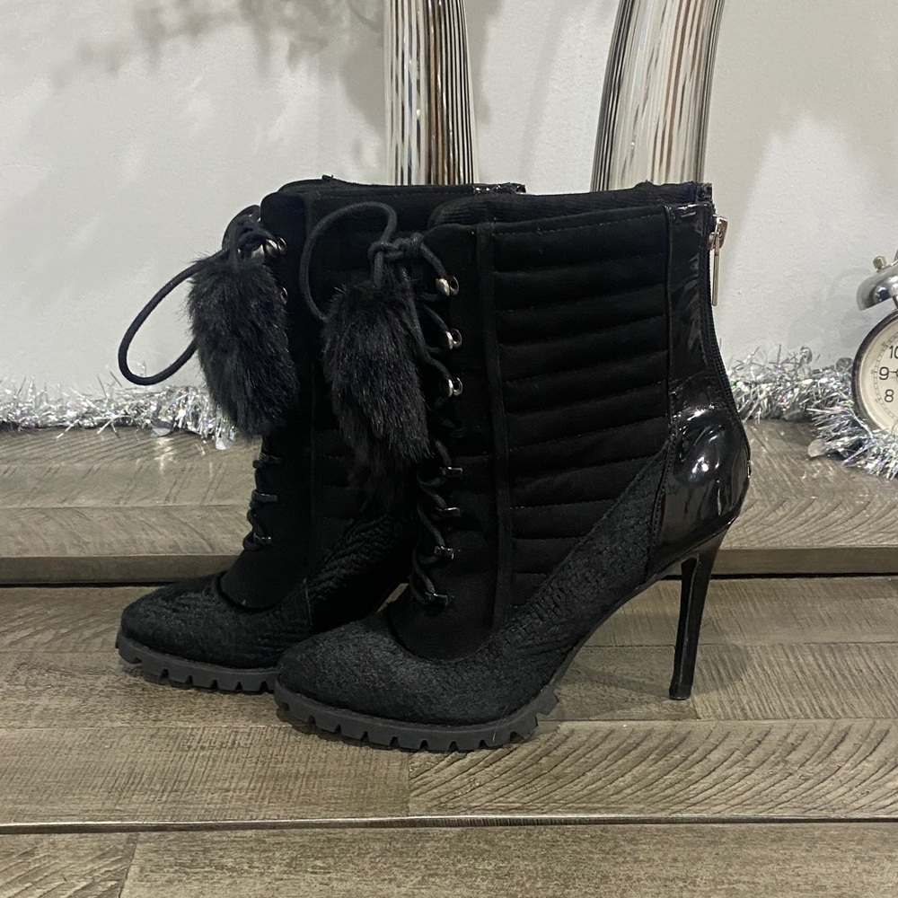 Black Women’s Heeled Lace-Up Ankle Boots